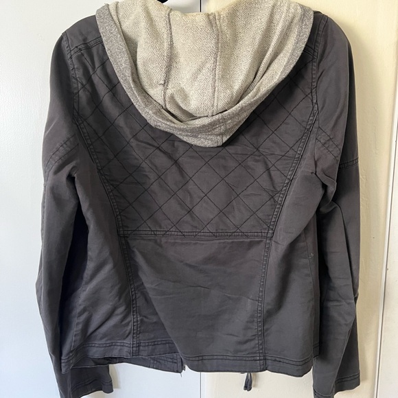 Express Jacket - Picture 2 of 4